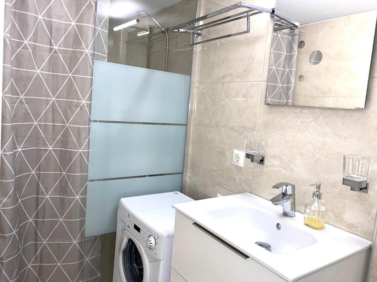 Dafni'S Home Is In 200M To Metro Ag Ioanis Athen Eksteriør bilde